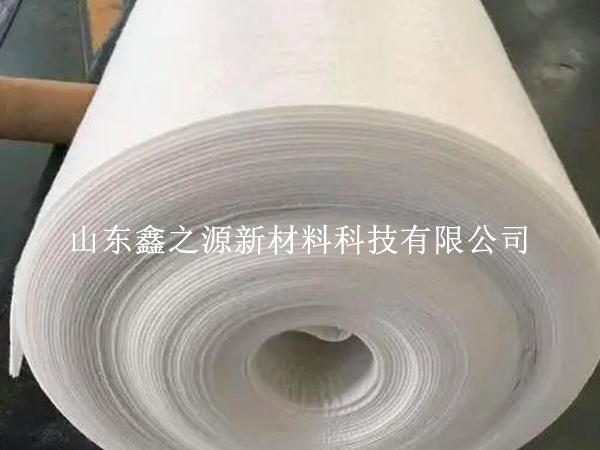 丙綸土工布破損修補(bǔ)：細(xì)致入微，重塑堅(jiān)韌