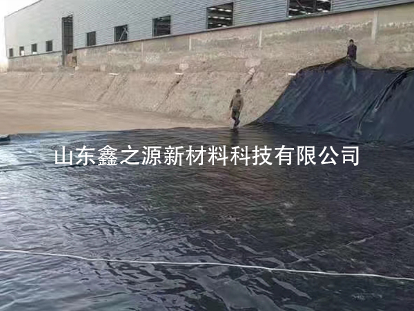 黑膜沼氣池使用過(guò)程中出現(xiàn)廢渣該如何處理？