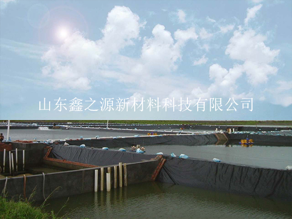魚塘蝦池鋪設(shè)hdpe土工膜有哪些工序細(xì)節(jié)？