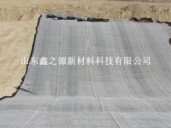 膨潤土防水毯鋪設(shè)施工注意事項：確保防水效果，注重細節(jié)與創(chuàng)新